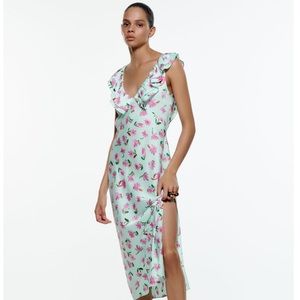 NWT Zara Blogger favorite slip dress XS